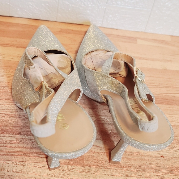 DREAM PAIRS Women’s High Heels Closed Toe Stiletto Pointed Toe SIZE 8 Shoes - Picture 6 of 10